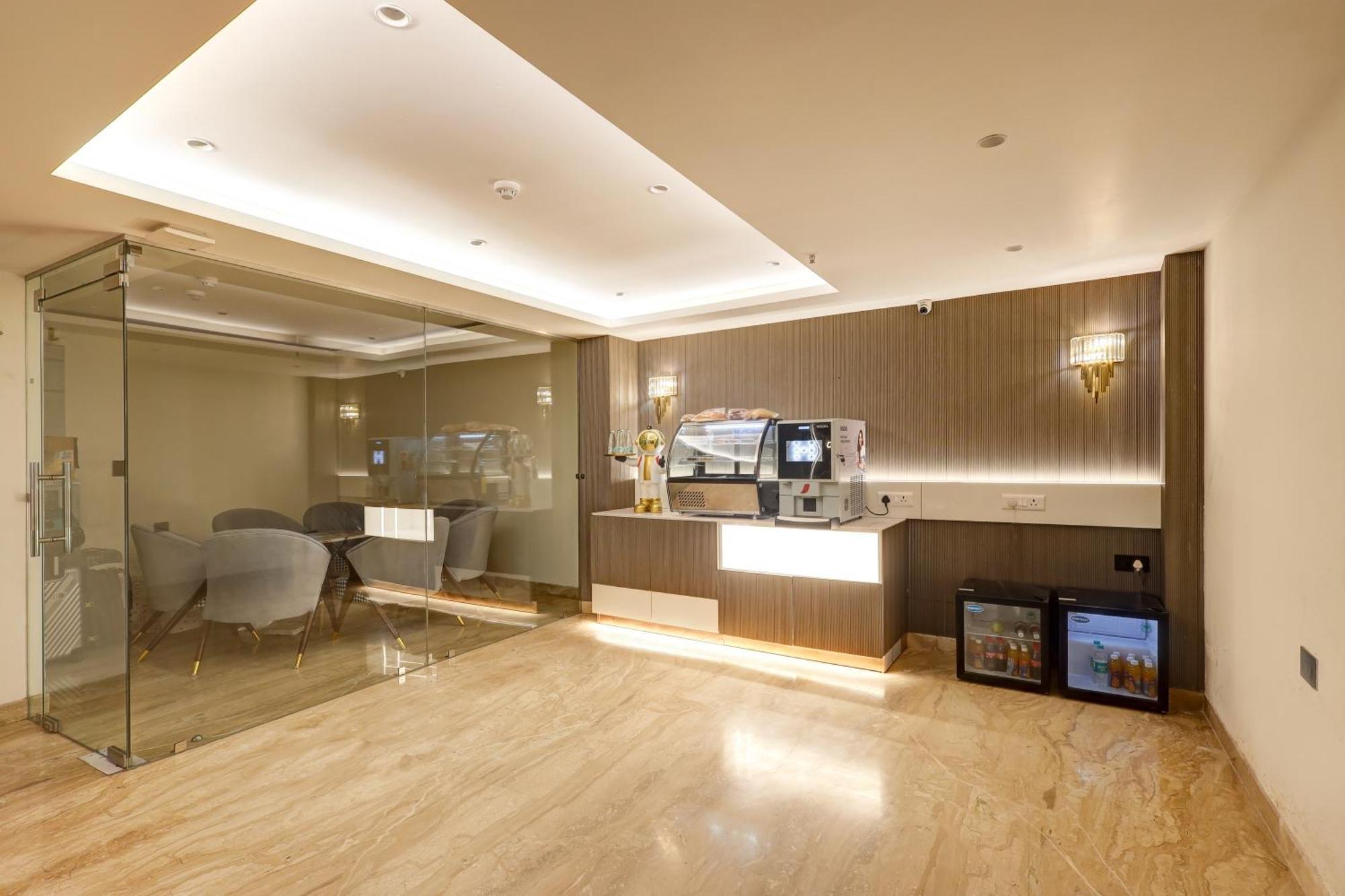 The Tyche New Delhi - Traveller'S Choice Award Winner 2025 Nueva Delhi Exterior foto